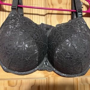 Torrid Push Up Plunge NWT 42DD